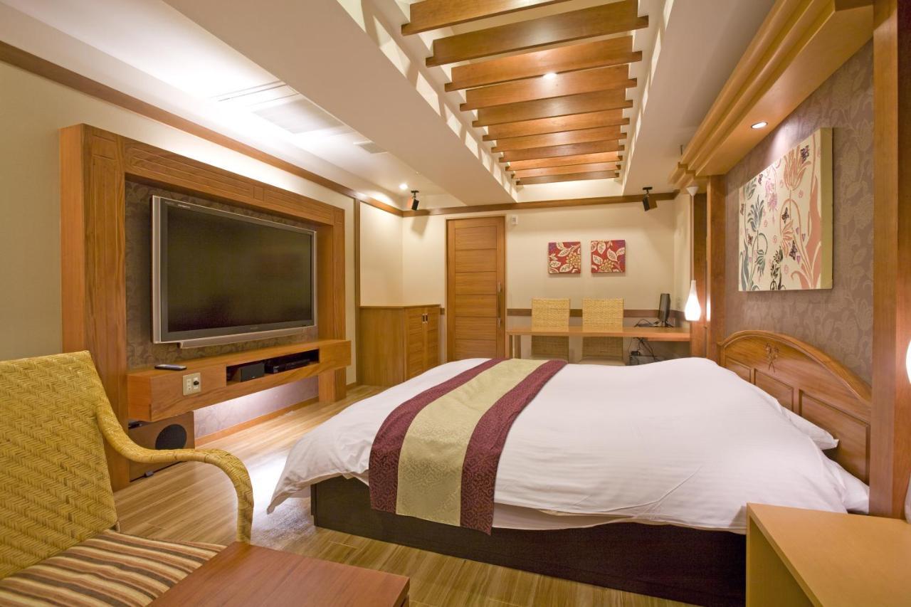 Hotel Bintang Pari Resort (Adults Only) Kōbe Esterno foto